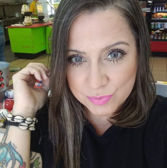 Meet your Posher, Erika - Picture 1 of 1